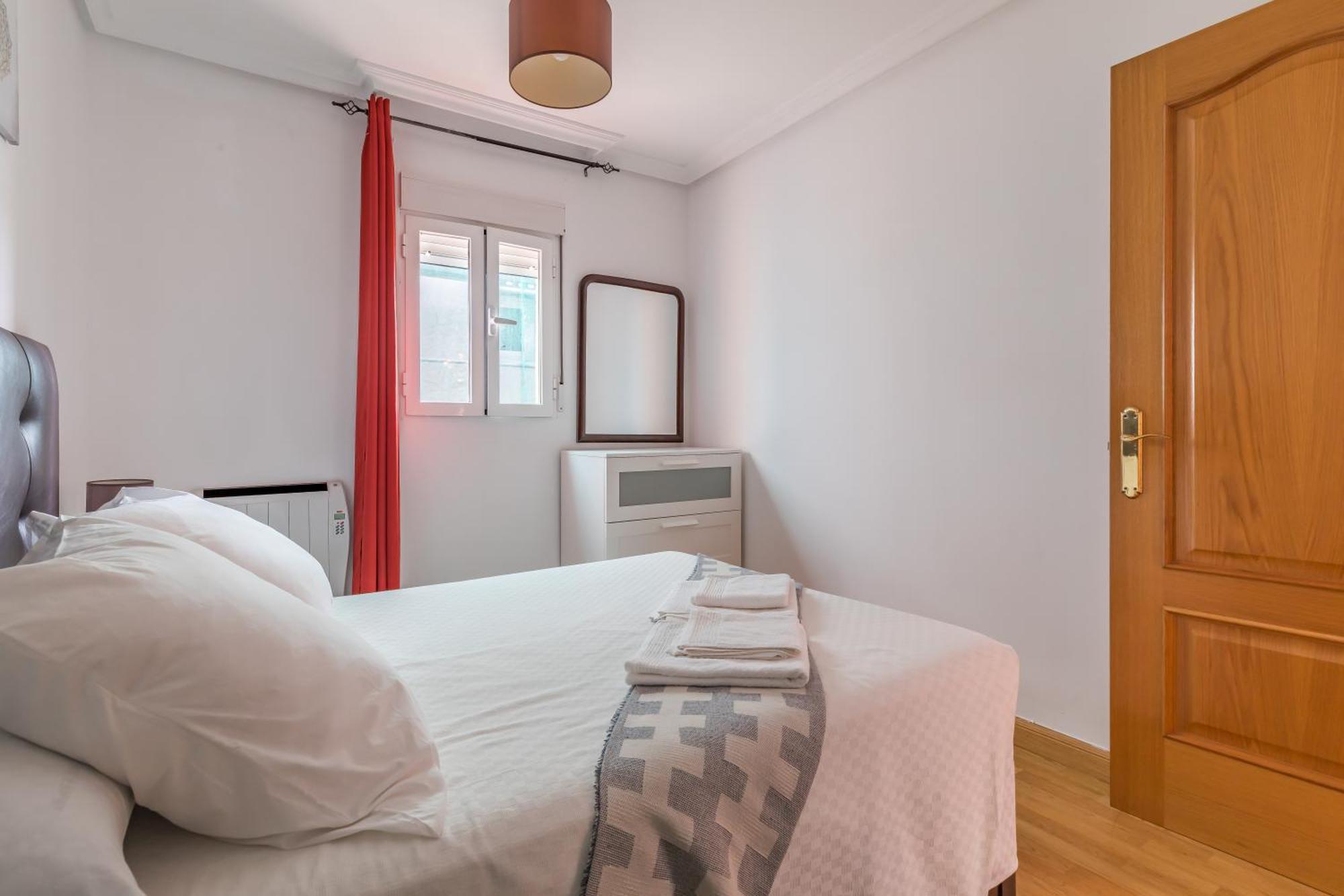 Apartamento Confortable Y Funcional En Vallecas Madrid Kültér fotó
